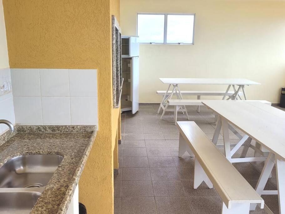 Apartamento Brejatuba Beira Mar Guaratuba Exterior photo